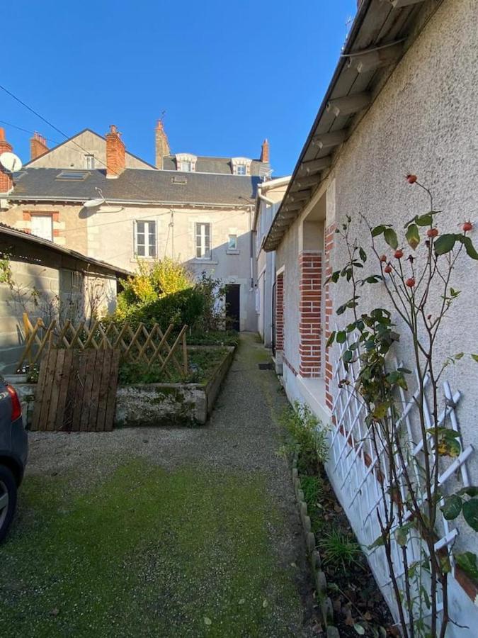 Comme Un Air De Provence A Blois Apartment Exterior photo